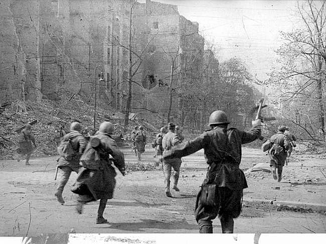 2. Pasaules karš fotogrāfijās. 2. daļa49