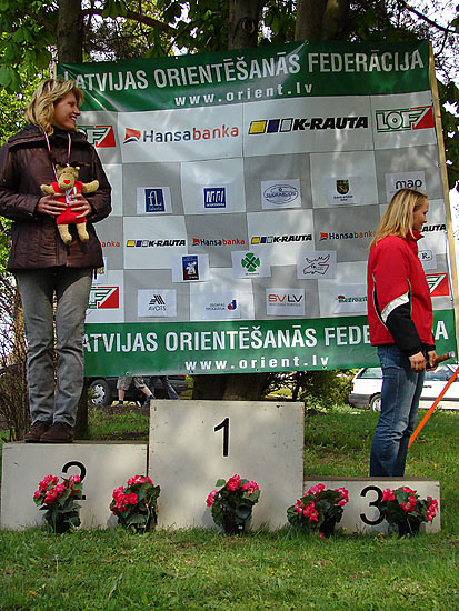 Latvijas orientē&scaron;anās čempionāts. 1. diena. Apbalvo&scaron;ana1