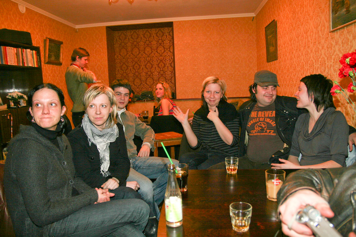 Kafejnīcas <em>Leningrad</em> atklā&scaron;anas pasākums55