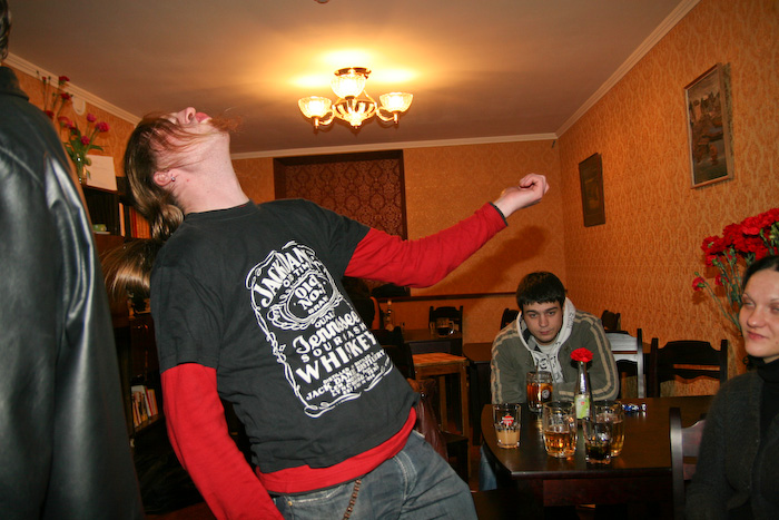 Kafejnīcas <em>Leningrad</em> atklā&scaron;anas pasākums76