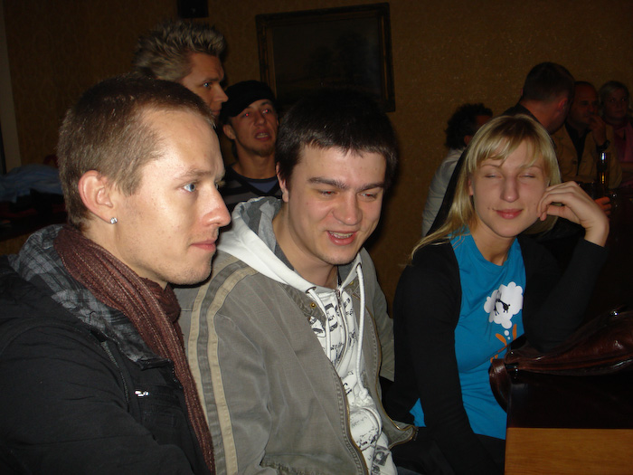 Grupas <em>Apēdājs</em> koncertatmosfēra kafejnīcā <em>Leningrad</em>33